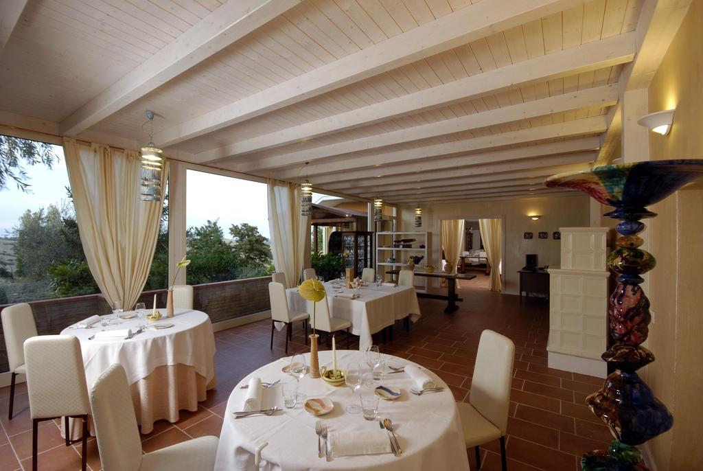Locanda Belvedere Saludecio Exterior photo